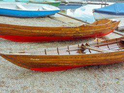 2 Holzboote